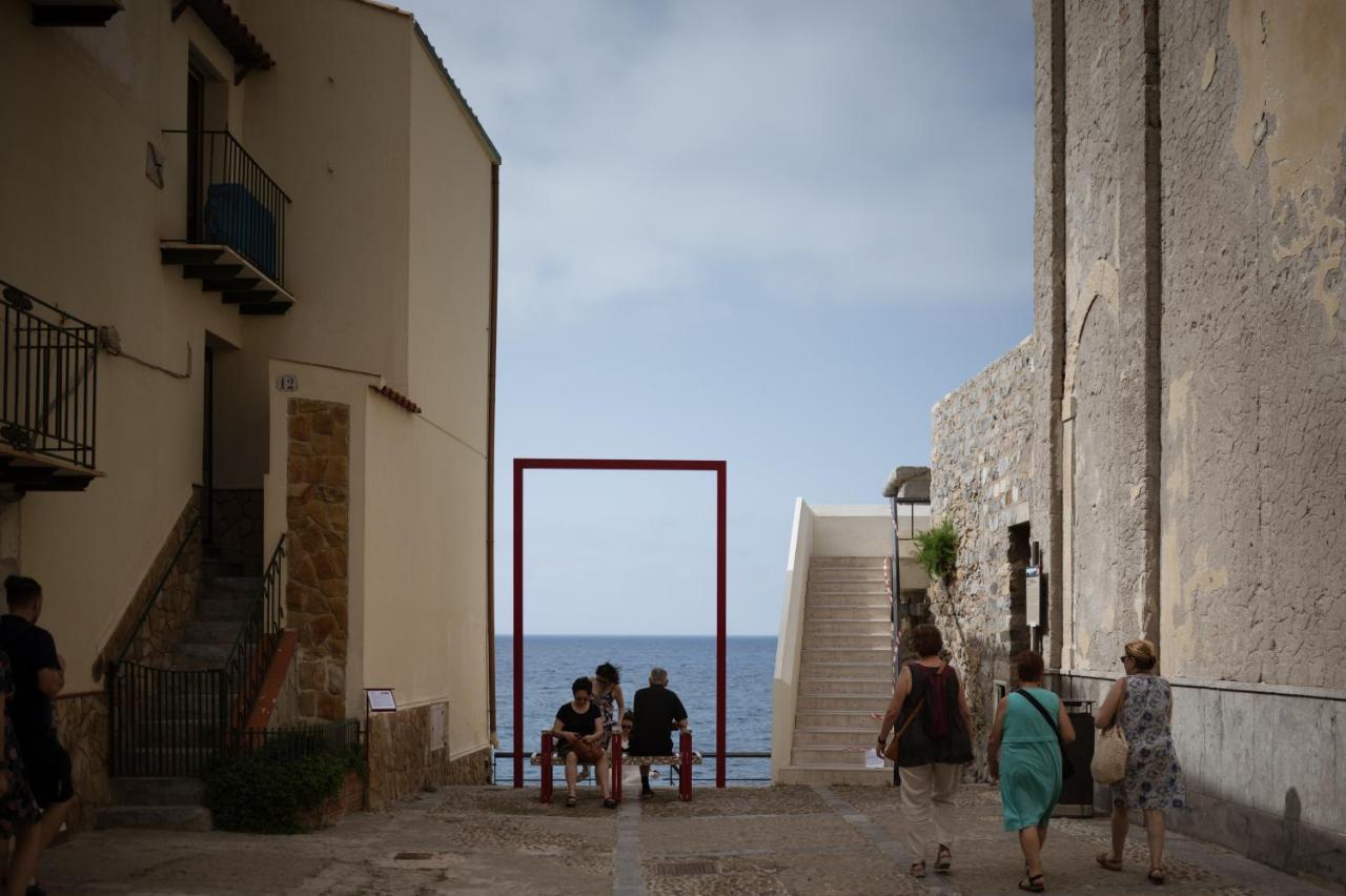 Bastione Apartment Cefalu Bagian luar foto