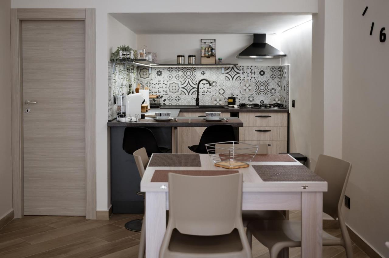 Bastione Apartment Cefalu Bagian luar foto